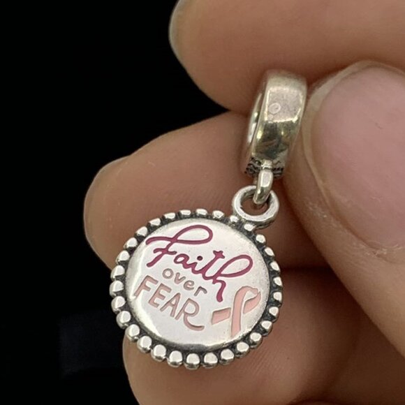 ✨🔥Pandora Faith Over Fear Breast Cancer Awareness Engraved Dangle Charm - Picture 1 of 5